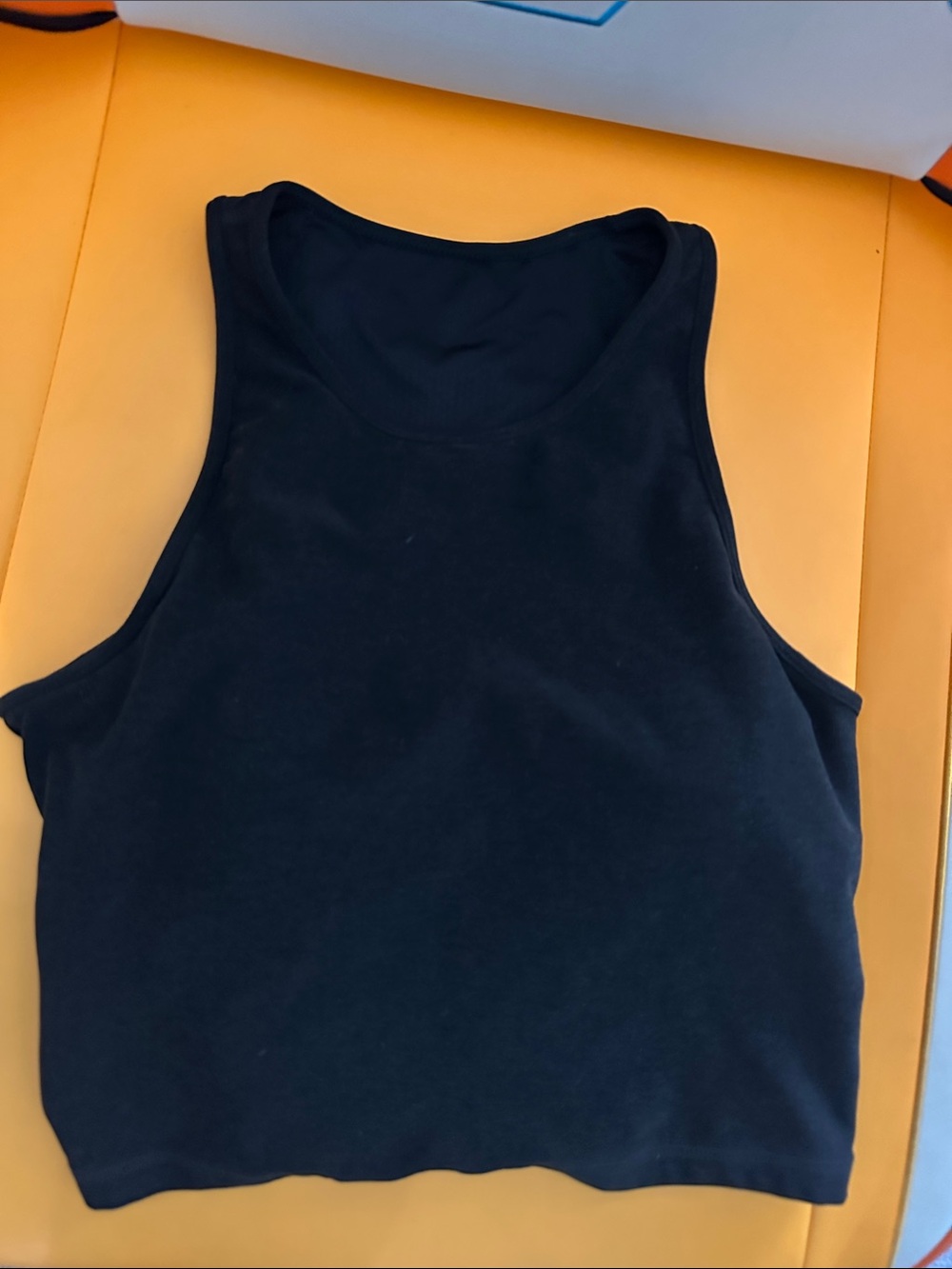 Vuori Set: top & leggings bundle - Picture 4 of 5